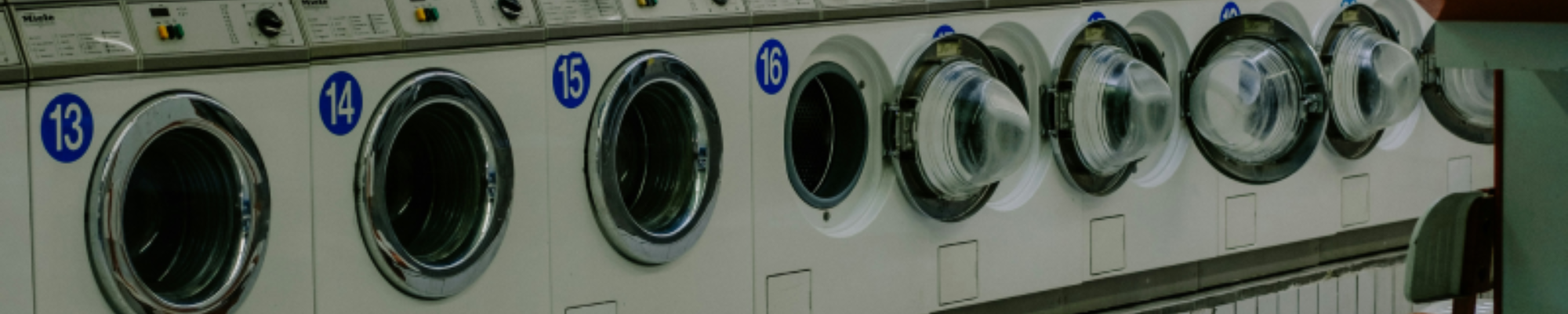 Row-Of-Laundry-Machines-2000x400